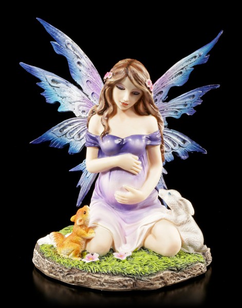 Fairy Figurine - Pregnant Cairlinn with Animals