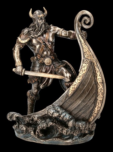 Viking Figurine - Halvor with horned Helmet