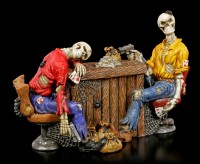 Poker Playing Skeleton Figurines - Marked Cards